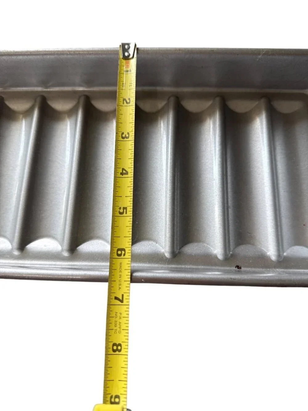 Aluminum New England Hot Dog Lobster Roll Pan 15" x 6.5" Bread Baking Mold - Picture 4 of 5